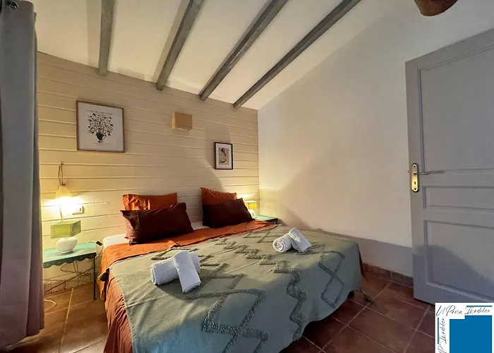 Horus - Bergerie 1chambre - Piscine Privee *